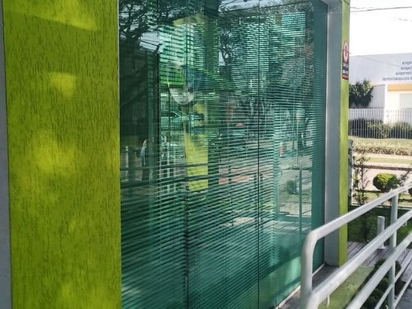 Películas com controle de luminosidade em Salvador