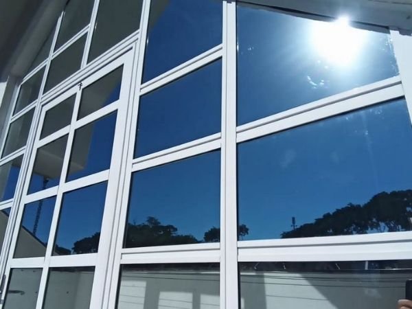 Película Isofilme Residencial em Salvador